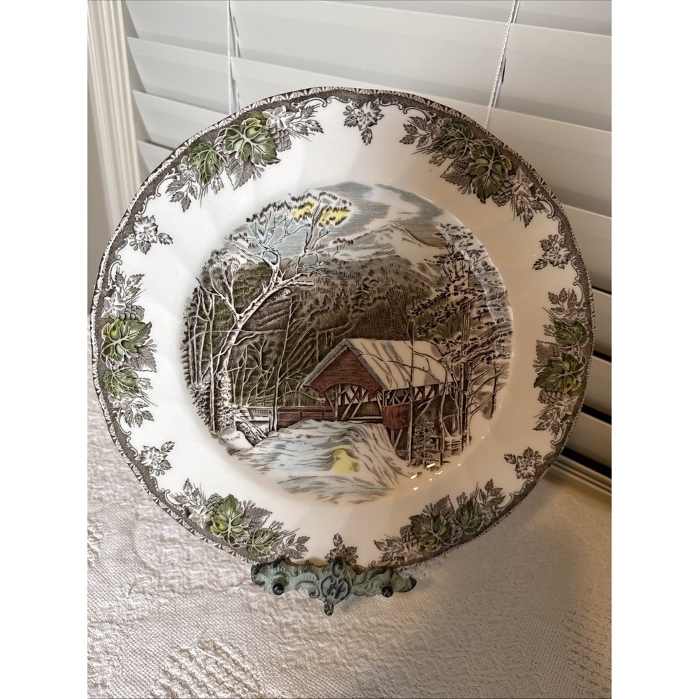 Johnson Brothers Dinner Plate 10" Snow Covered Bridge Friendly Village VTG